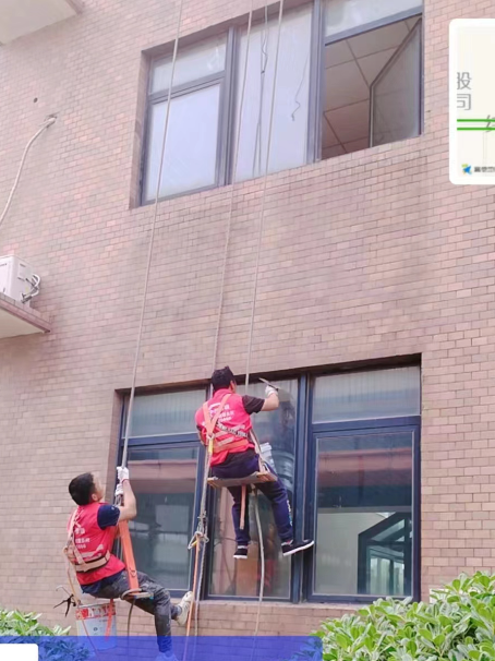 榕城承接各类窗户玻璃维修